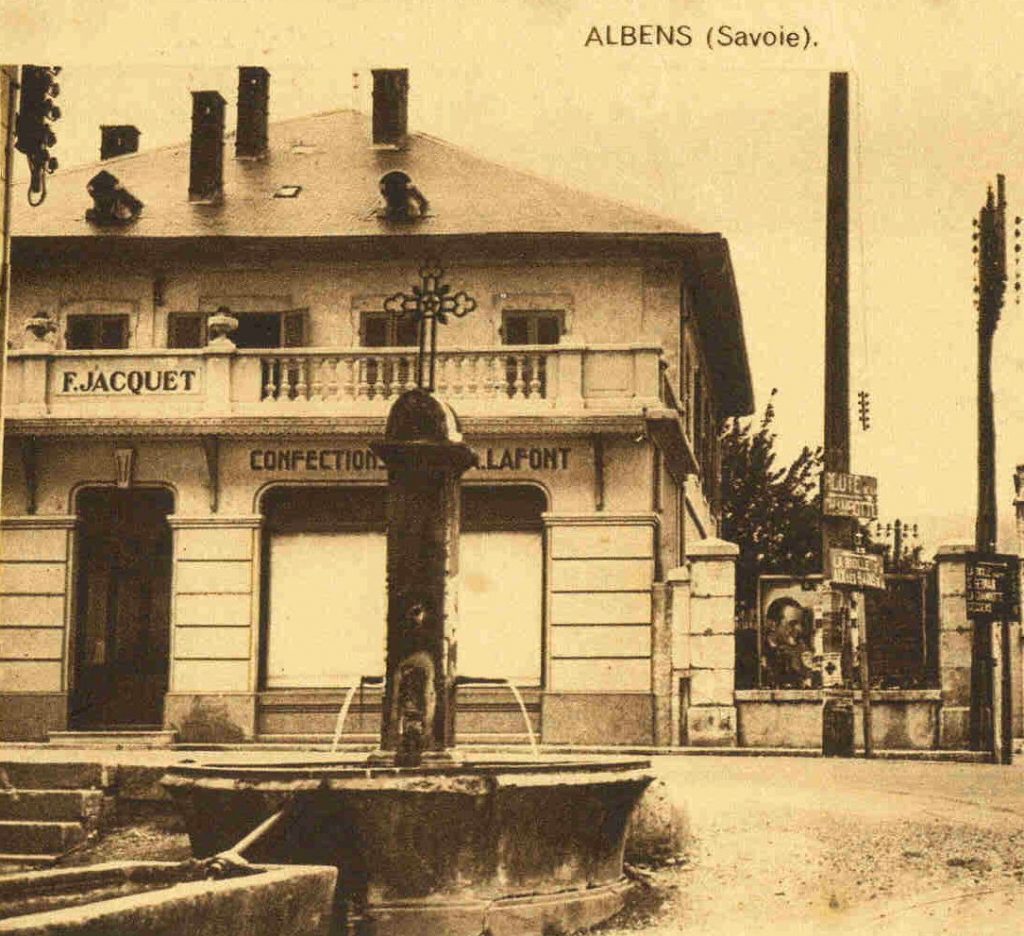 Au carrefour d'Albens, les établissements Jacquet